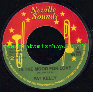 7" In The Mood For Love/Lovers Mood - PAT KELLY